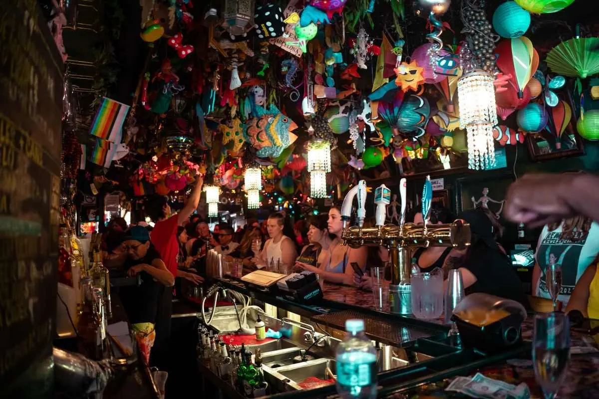 Cubbyhole Bar
