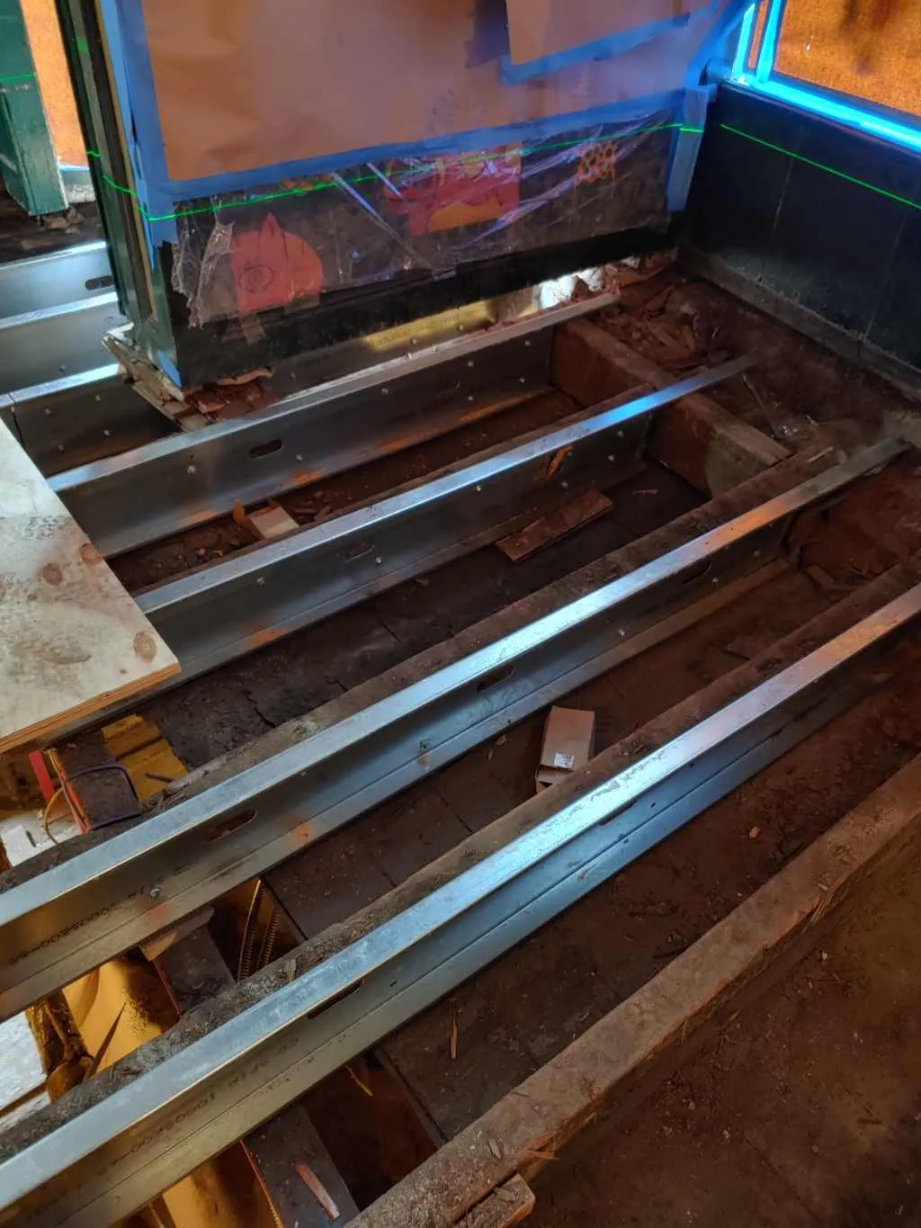 Cubbyhole Bar