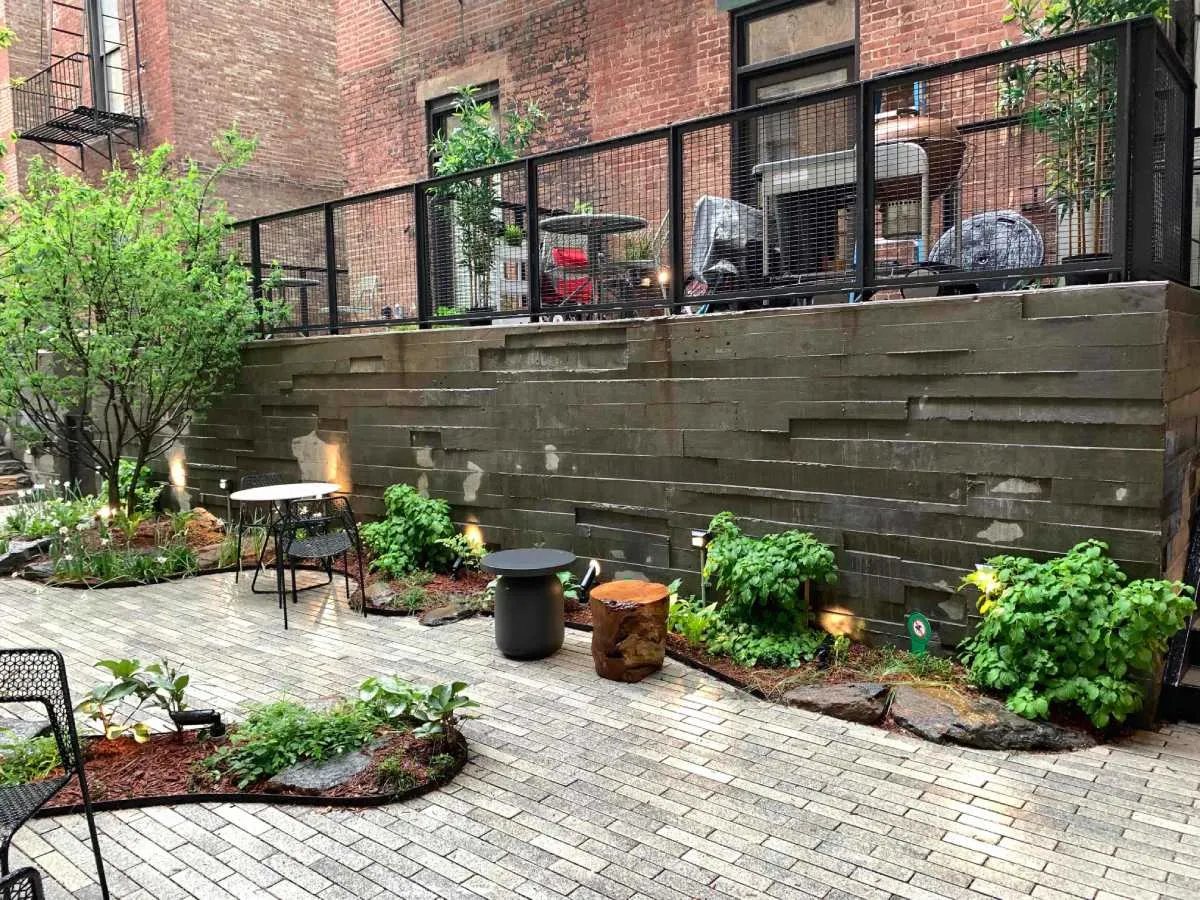 Aimco Urban Garden Paradise