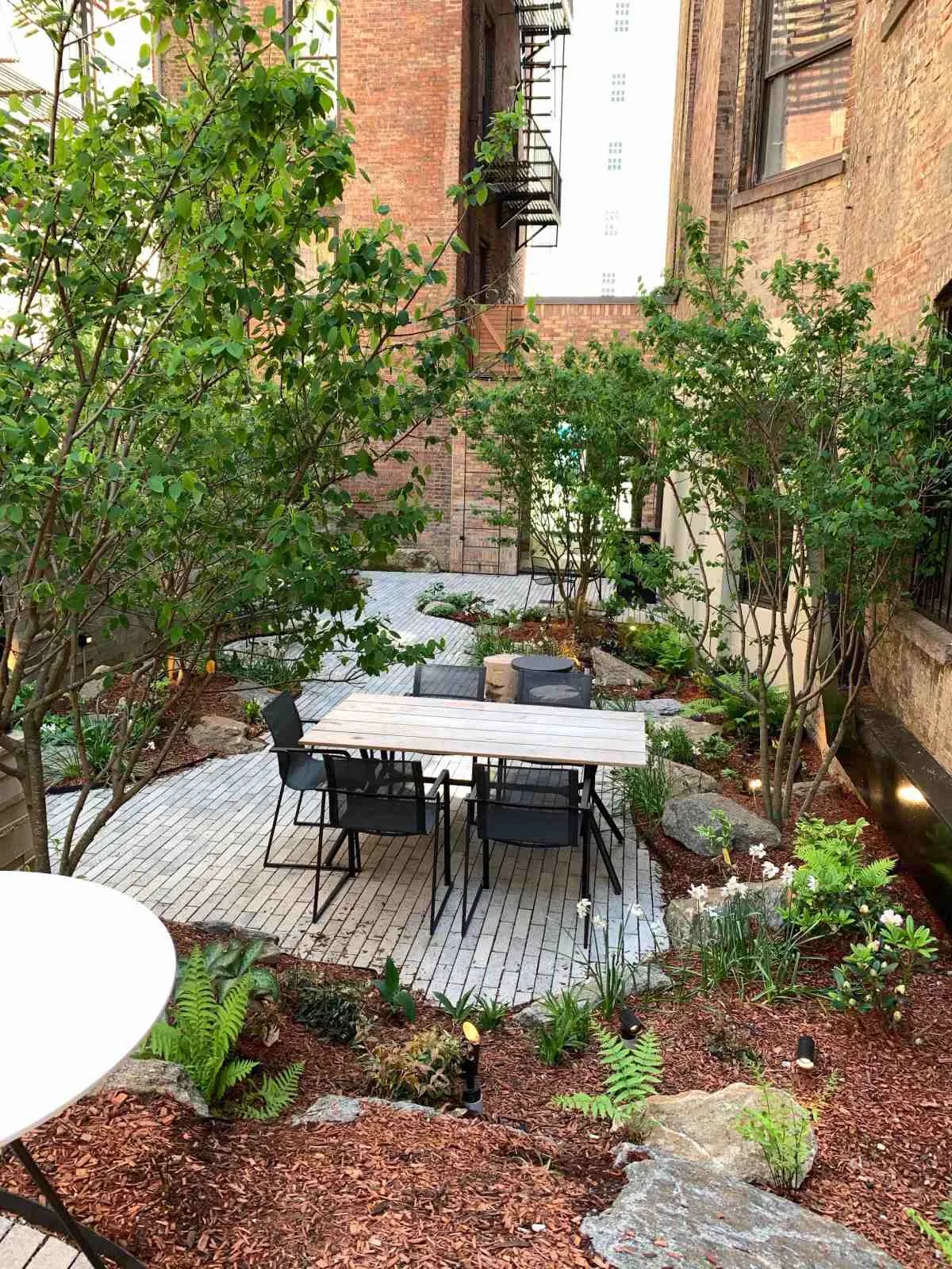 Aimco Urban Garden Paradise