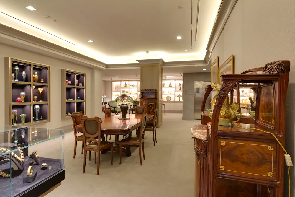 Macklowe Gallery